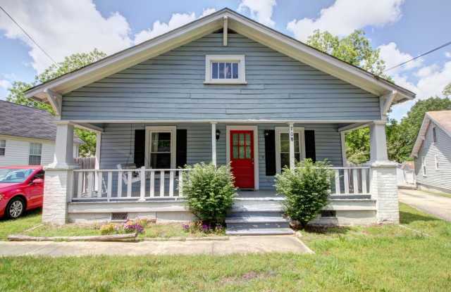 Cozy 2bd/1ba Ranch Style Durham Home With Massive Fenced-In Backyard - 708 Pleasant Drive, Durham, NC 27703