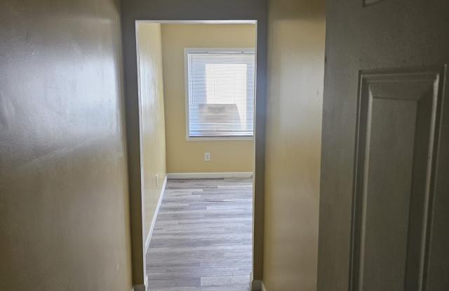 14740 West Chicago - B photos photos