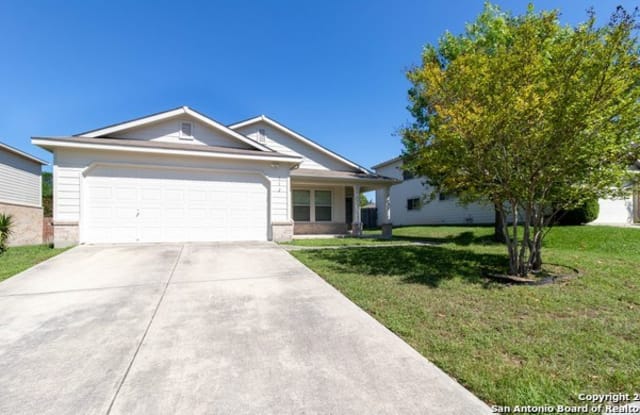 112 S WILLOW WAY - 112 South Willow Way, Cibolo, TX 78108