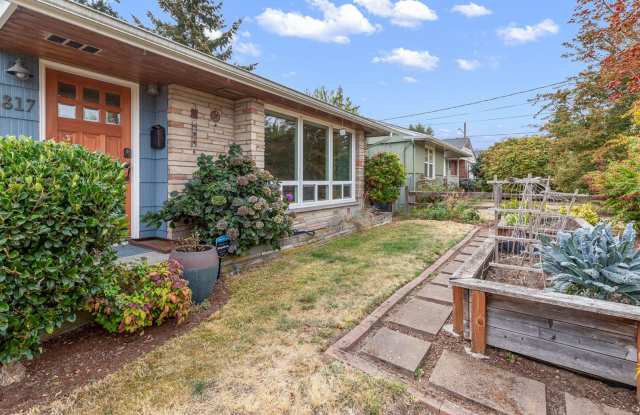 Cozy Gatewood 3 bed, 1 bath home photos photos