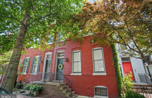3210 VOLTA PL NW - 3210 Volta Place Northwest, Washington, DC 20007