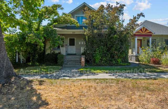 620 S 900 E - 620 South 900 East, Salt Lake City, UT 84102