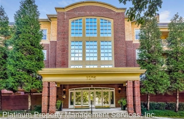 3275 Lenox Rd Ne #209 - 3275 Lenox Rd NE, Atlanta, GA 30324