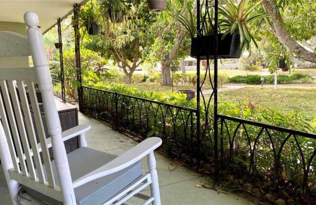 2709 SIESTA DRIVE Gallery 2