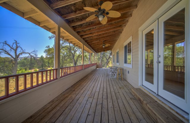 9125 McCourtney Road - 9125 Mccourtney Road, Placer County, CA 95648