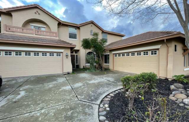 Where Luxury Meets the Skyline – Now Available photos photos