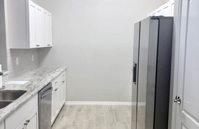 648 Harbor Villa Court Gallery 1