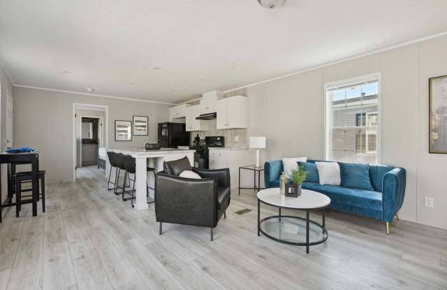 202 Landrey Dr. - 202 Landrey Drive, Vincennes, IN 47591