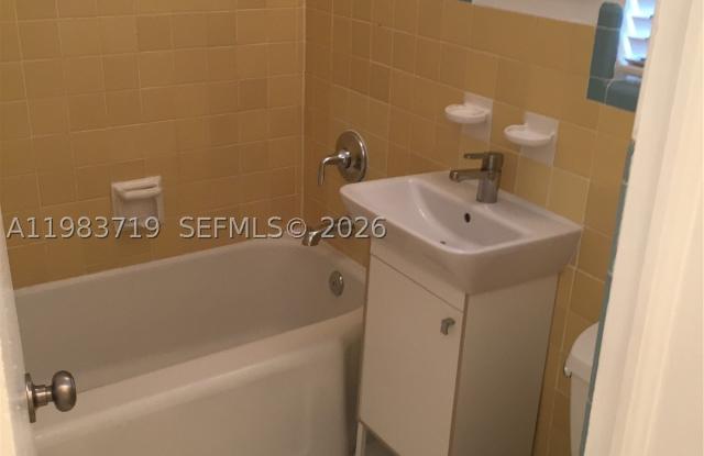 535 74 Gallery 2