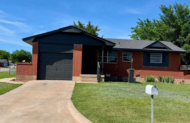 5507 NW Briarwood - HOT New Listing! photos photos
