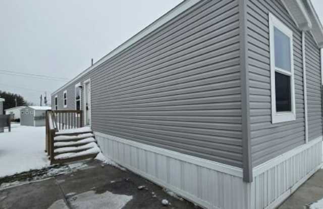 1455 East Dr - 1455 East Drive, Alden, NY 14004