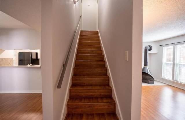 4020 Holland Avenue - 4020 Holland Avenue, Dallas, TX 75219