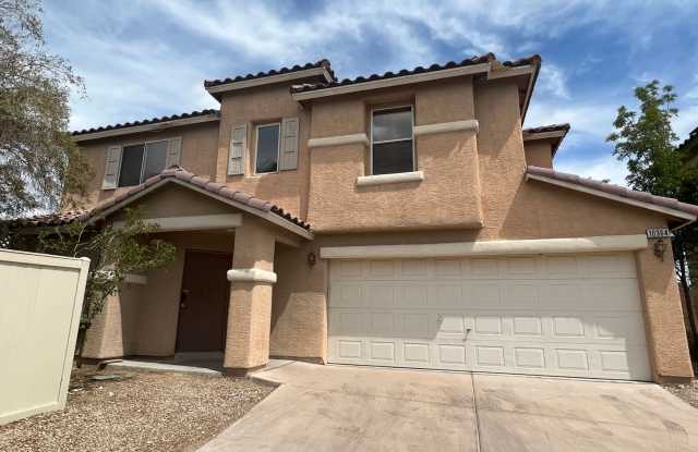 Wonderfully refreshed 3 bedroom home featuring fresh paint and new flooring throughout. Upgraded Stainless steel appliances in the Kitchen, and a nice backyard with flagstone patio. Gallery 3