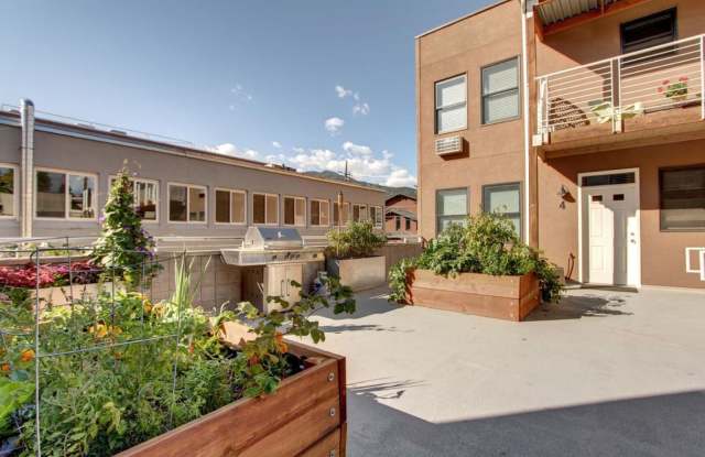 2 Bed 2 Bath Condo In the Heart of Downtown Boulder! photos photos