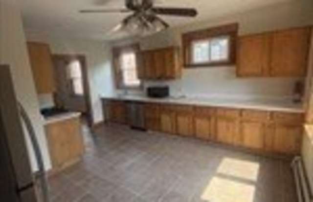 220 Magnolia St photos photos