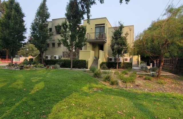931 Sandpiper Lane - 931 Sandpiper Ln, Palo Alto, CA 94303