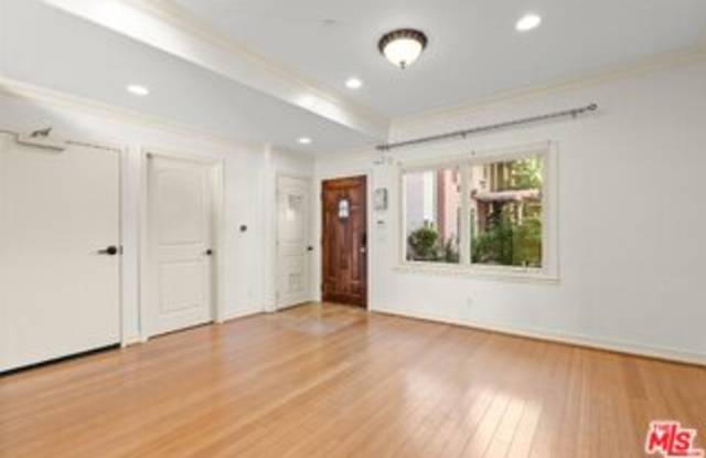 272 North Chester Avenue Gallery 1