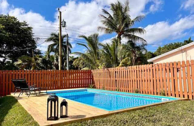 2809 SW 46th Street, Dania Beach, FL 33004 photos photos