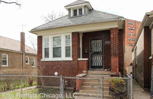 7922 S. East End Ave. - 7922 South East End Avenue, Chicago, IL 60617
