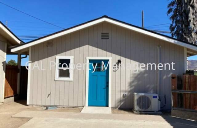 1050 Metz Road - 1050 Metz Road, Soledad, CA 93960