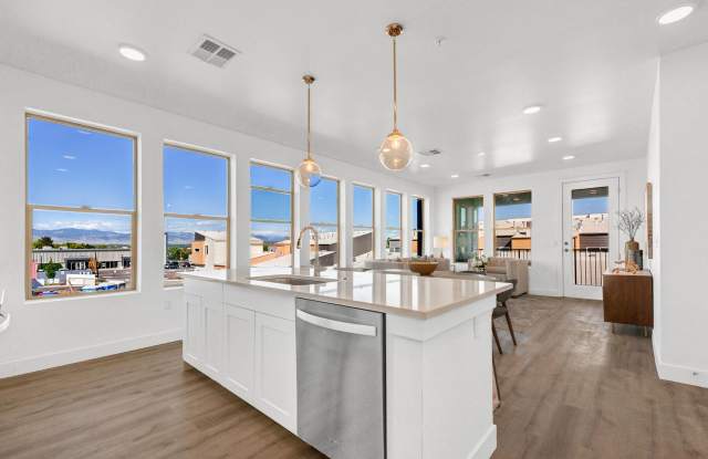 Discover Encore at Aria photos photos