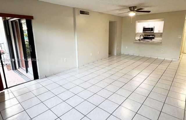 400 W Park Dr photos photos