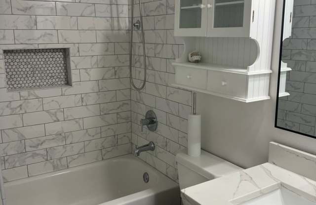 3 bedroom 2.5 bathroom 2 car garage for rent lease 1009 Jeater Bend Crescent, Celebration, FL 34747 Gallery 4