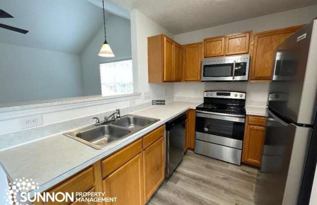 5818 Hewitt Drive Gallery 2
