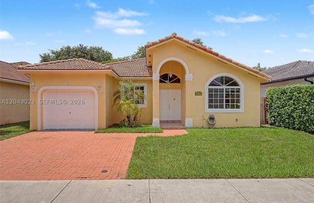 15339 SW 32 TER photos photos