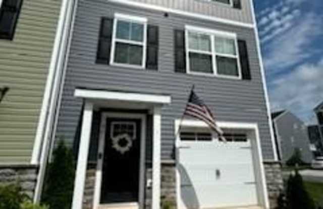 341 CRIMSON AVE Gallery 2