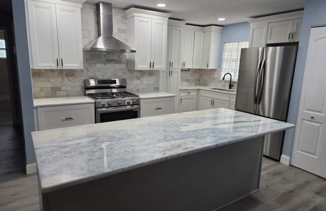 REMOLEDED WITH AWESOME KITCHEN photos photos REMOLEDED WITH AWESOME KITCHEN photos photos