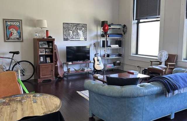 733 Massachusetts Street - A photos photos