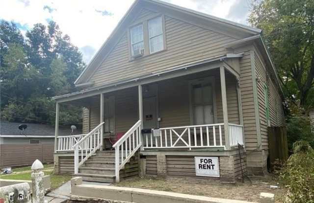 1923 Ellis Street - 1923 Ellis Street, Brunswick, GA 31520