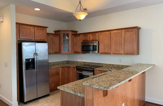 1606 Cottage Cove Circle Gallery 3