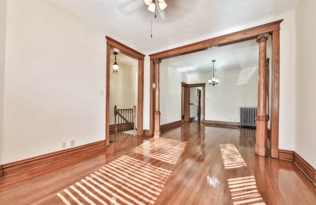 1418 W Summerdale Ave, Unit 2 photos photos