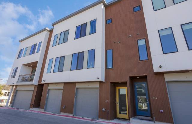 102 Tendick unit: 603 photos photos