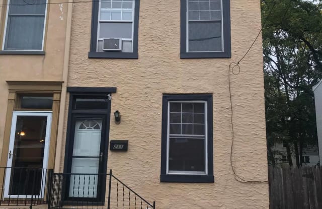 211 W LAFAYETTE STREET - 211 West Lafayette Street, West Chester, PA 19380