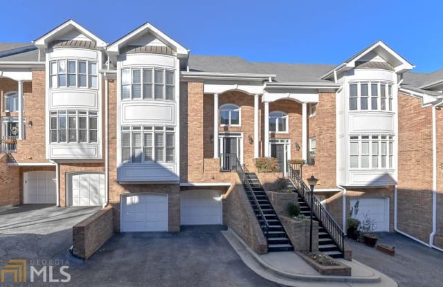 998 Heatherbrook Ln Ne - 998 Heatherbrooke Lane, Atlanta, GA 30324
