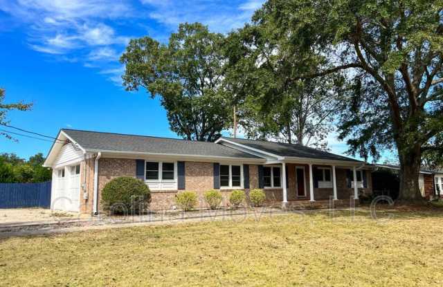 203 Lanewood Drive - 203 Lanewood Drive, Mauldin, SC 29607