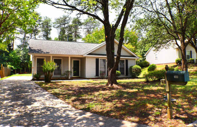 3 bedroom, 2 bathroom ranch style home in Greensboro, NC Gallery 1