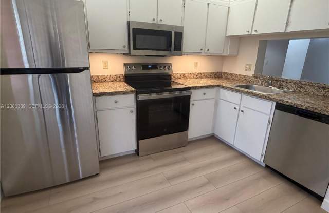 1201 N Liberty Ave photos photos