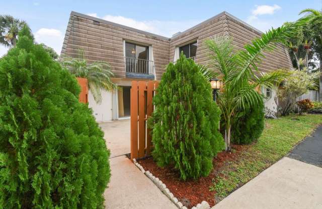 326 JUPITER LAKES Boulevard Gallery 2