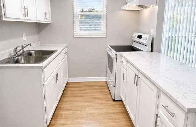 2763 L B MCLEOD Road Gallery 3