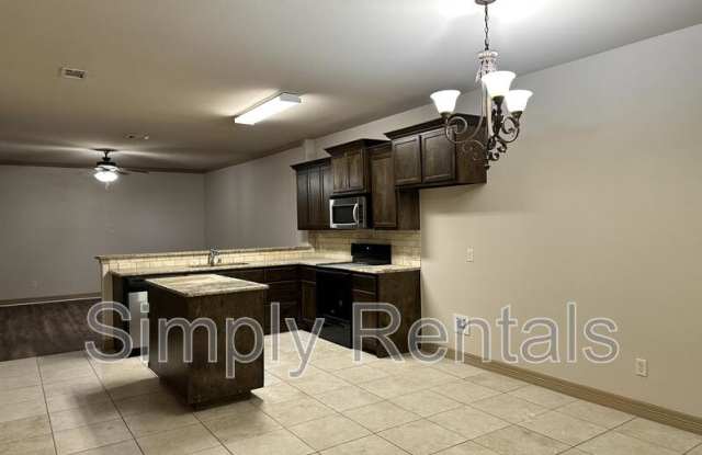 Jack Finney Blvd 6921 - 1 photos photos