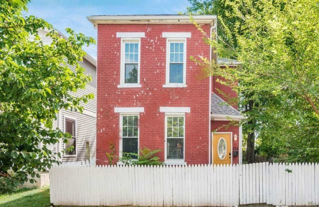 Beautifully Renovated Brick Home in East Franklinton Arts District - Walk to the Best of Columbus! photos photos