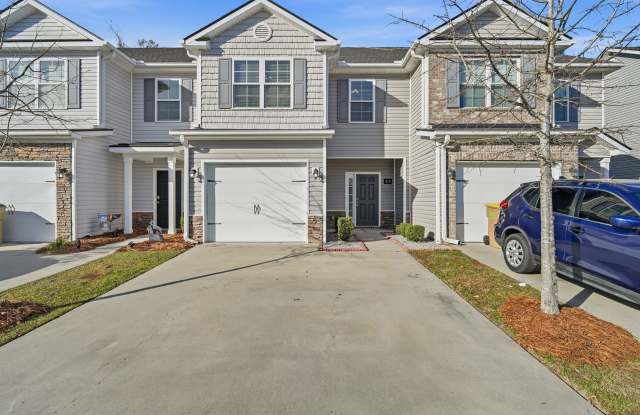 Charming 3 Bedroom Townhome with Private Patio  Fenced Backyard photos photos