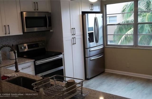 2502 Antigua Ter - 2502 Antigua Terrace, Coconut Creek, FL 33066