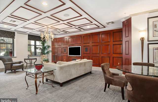 1111 25TH Street NW Gallery 4