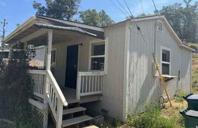 19869 Cerrito Rd - 19869 Cerrito Road, Nevada County, CA 95949