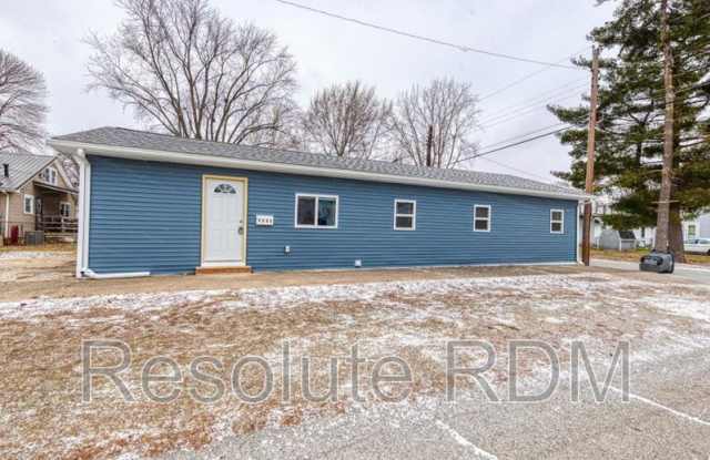 1252 S Waugh St - 1252 South Waugh Street, Kokomo, IN 46902